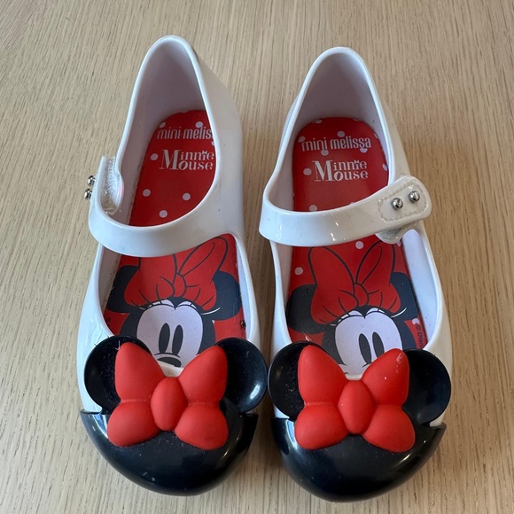 Mini Melissa White and Black Minnie Mouse Shoes - Picture 1 of 4